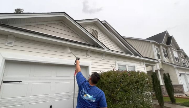 Can I Use An Electric Pressure Washer In The Rain
